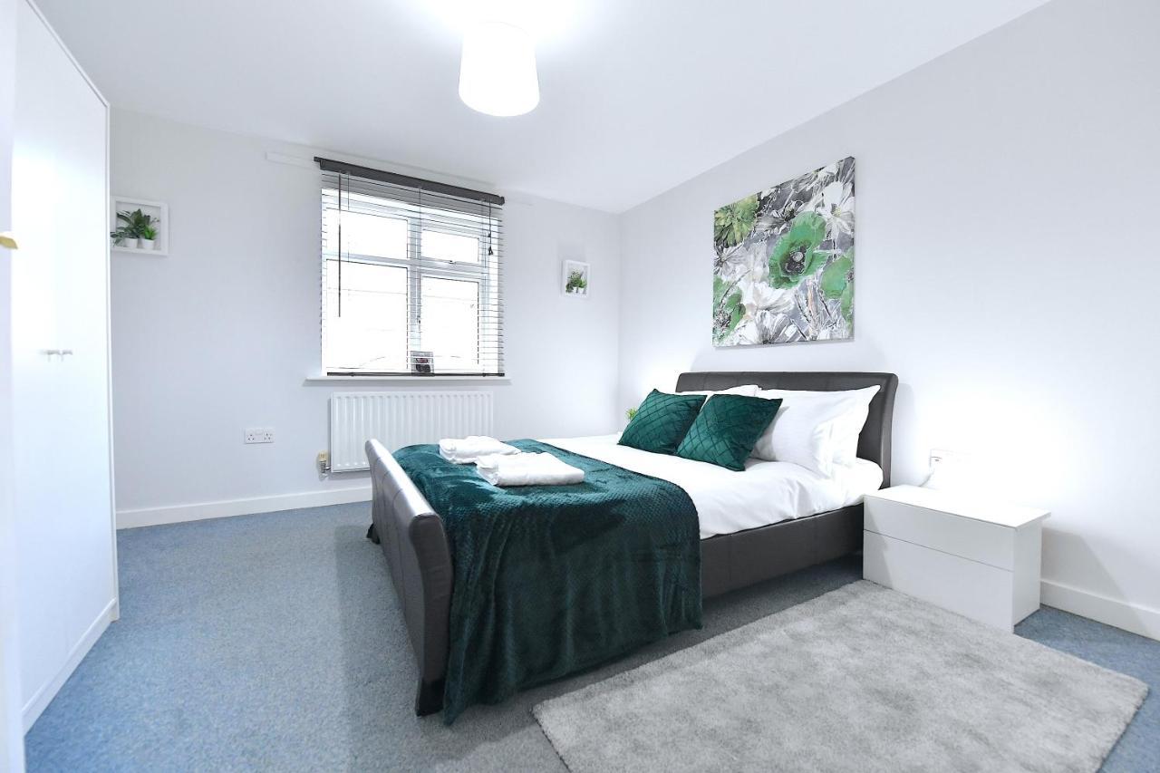 Clapham Junction - 2 Bedroom Apartment Londra Dış mekan fotoğraf